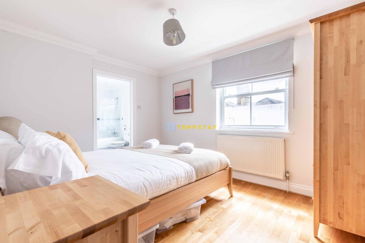 Perfect Spot In Central Windsor & Free Parking! Exteriér fotografie